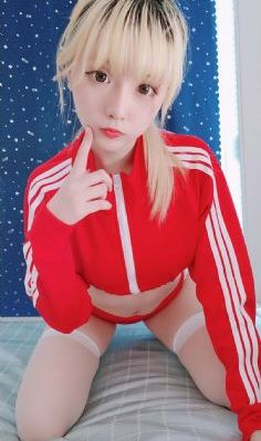 巨乳丸杏_BD英语超清在线观看