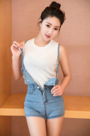 扰乱吧打烊后仅剩二人的沙龙_HD日韩电影在线